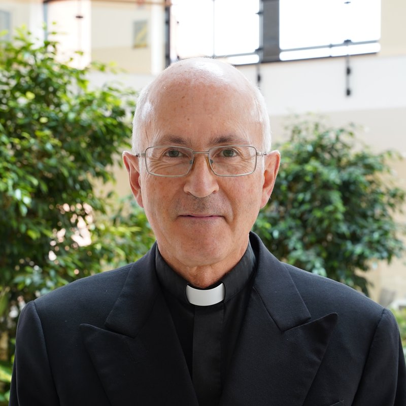 P. Fernando Pascual, LC.